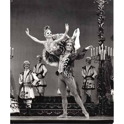 Anna De Cardi SB Japan 1991 Mark Pace